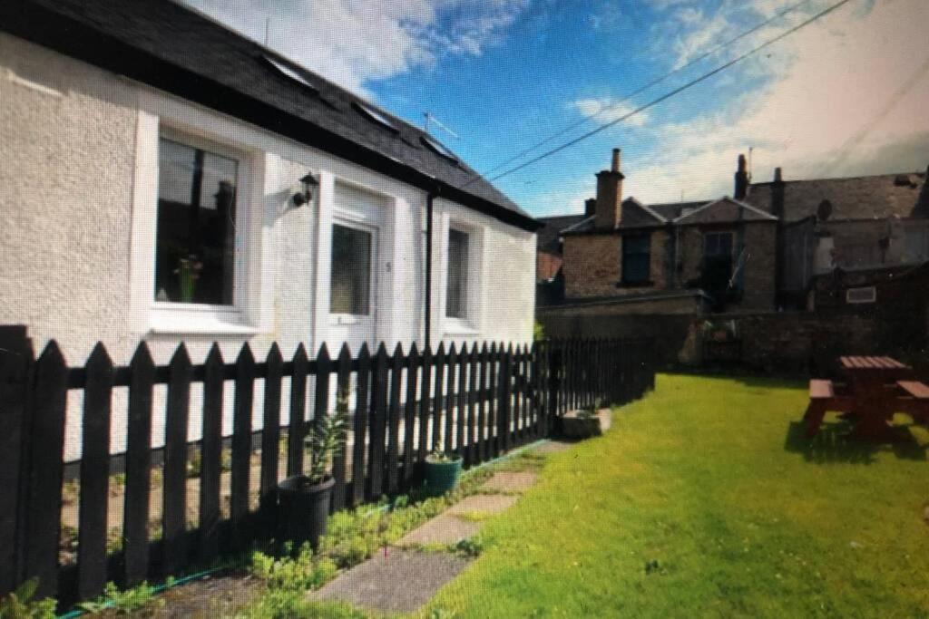 The Brambles Girvan Holiday Cottage By Seaside. ภายนอก รูปภาพ